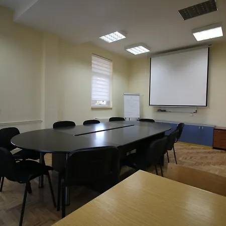 Teresianum אכסניה אלכסינץ