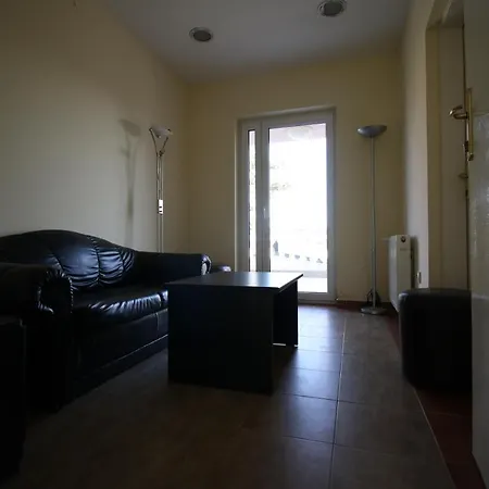 Teresianum אלכסינץ